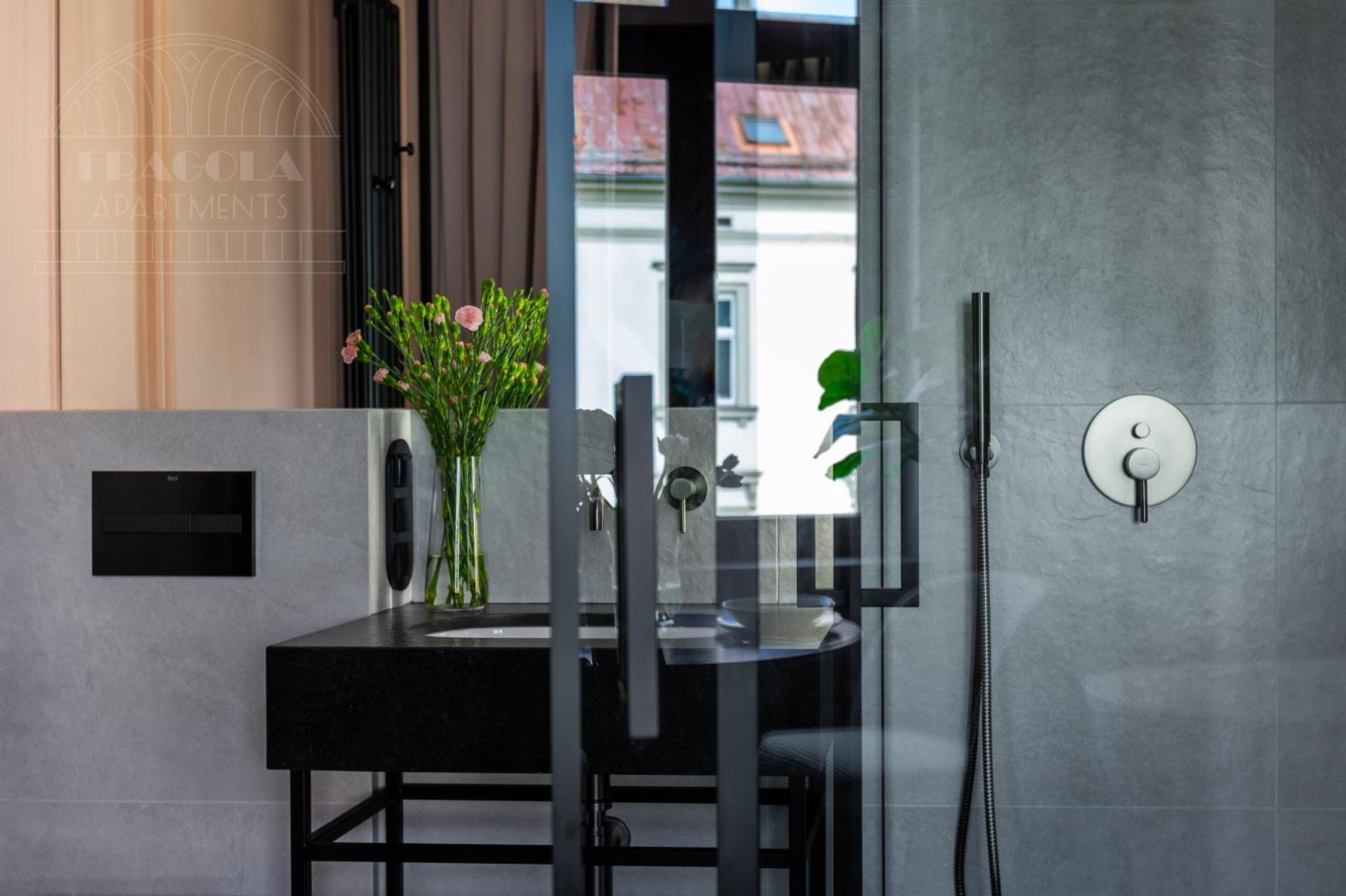Canvas House Fragola Apartments - Heart Of Kazimierz Cracovie Extérieur photo
